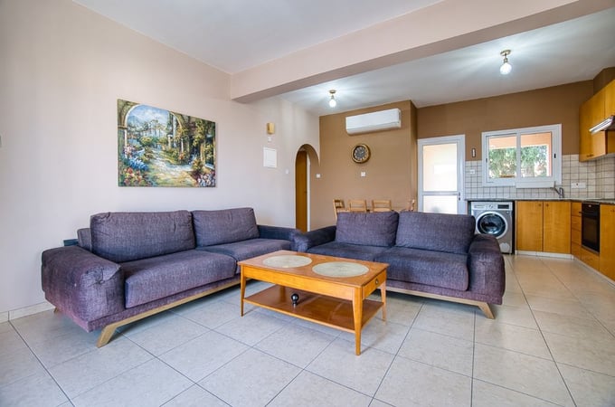 Apartment in Pafos - view 1