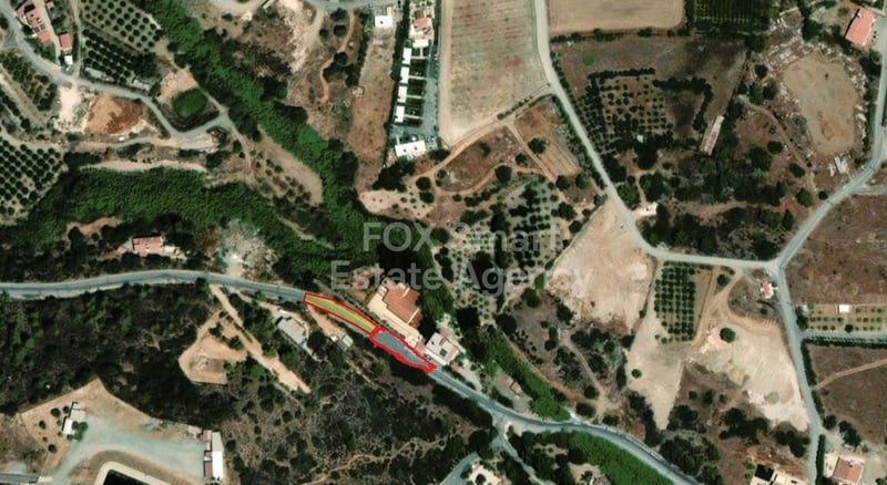Land in Parekklisha - view 1