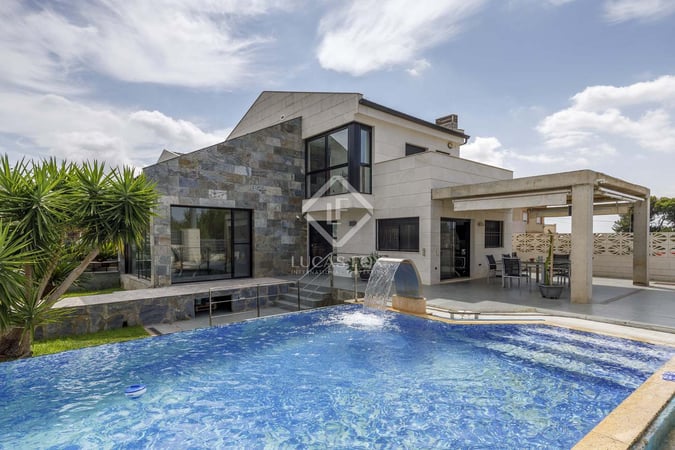 House in Valencia - view 1