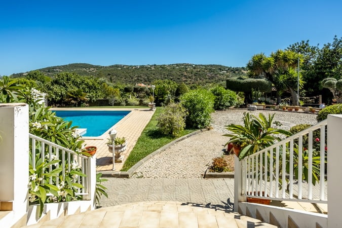 House in Sao Bras de Alportel - view 1
