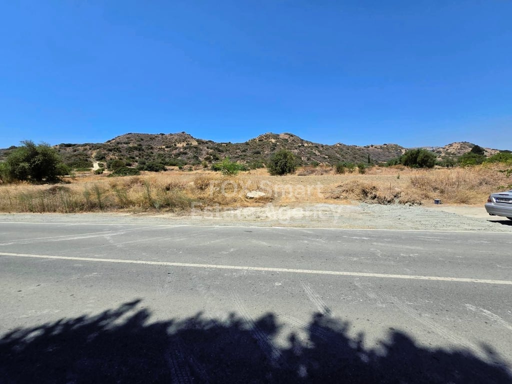 Land in Pissouri - Image 2