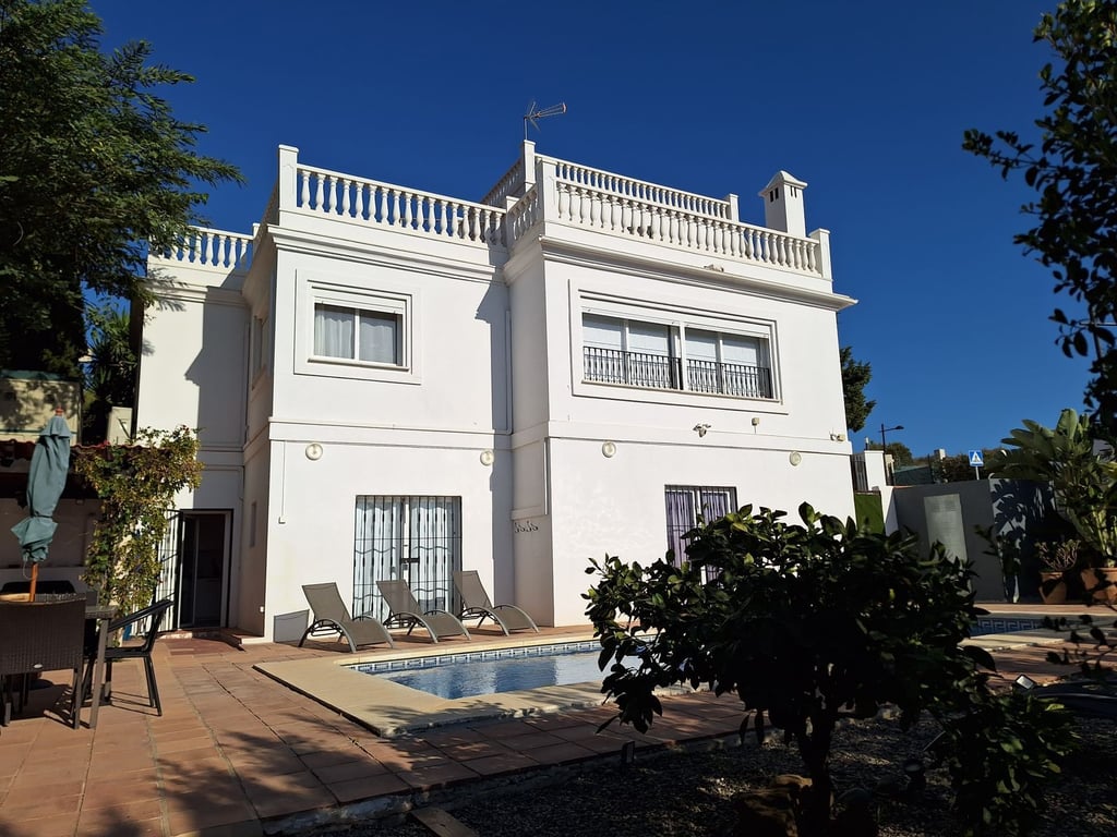 Villa in Estepona