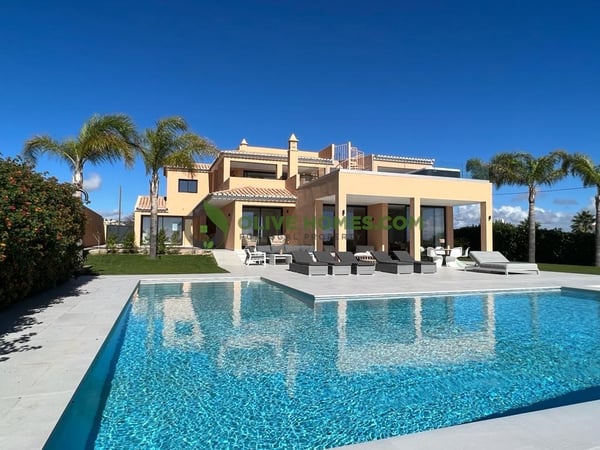 Villa in Albufeira - view 1