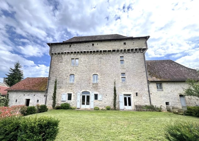 House in Ambeyrac - view 1