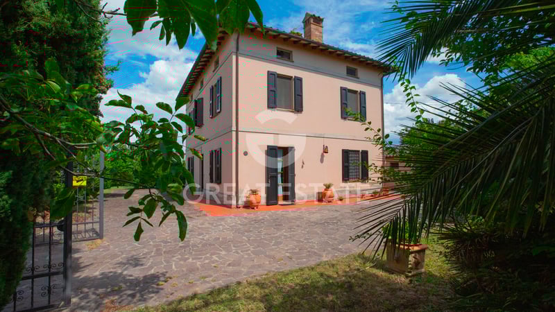 House in Banditella - view 1