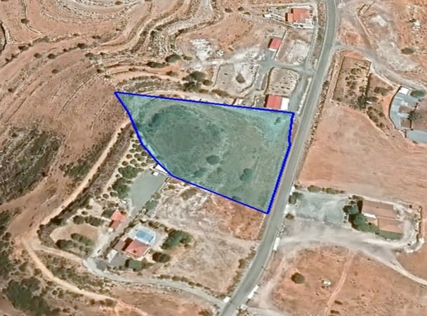 House in Agios Amvrosios - view 1