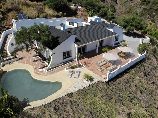 House in Estepona - view 1