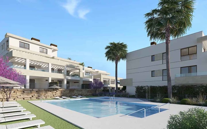 Apartment in Estepona - view 1