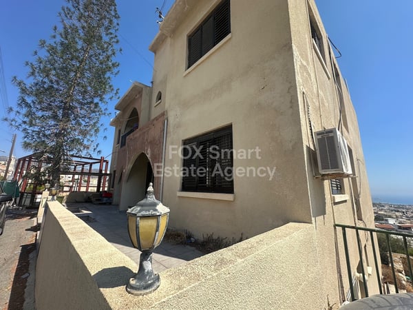 House in Pegeia - view 1