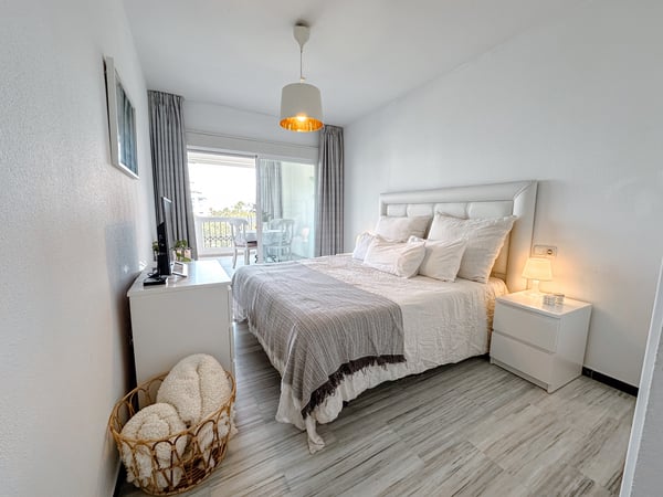 Apartment in Puerto Banus - view 1