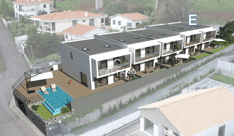 Villa in Funchal - view 1