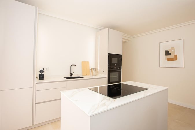 Apartment in Marbella Del Este - view 1