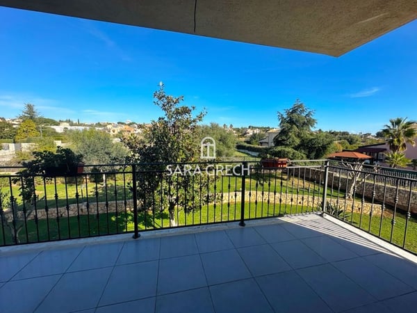 Villa in Qala - view 1