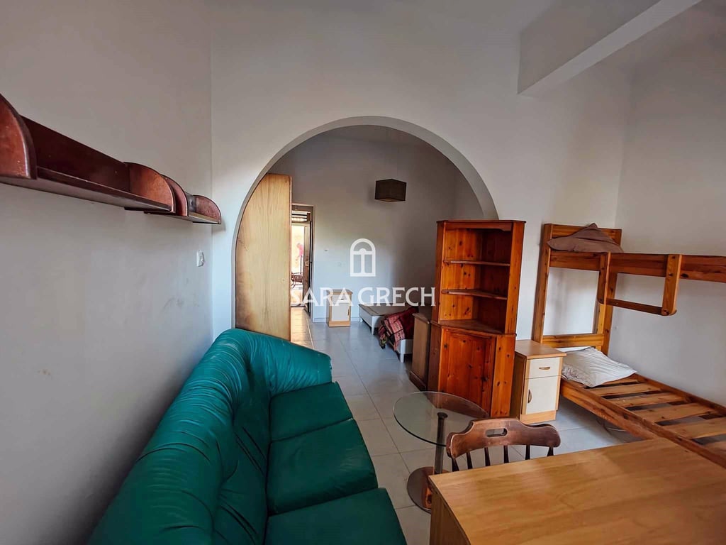 House in Ir-Rabat - Image 5