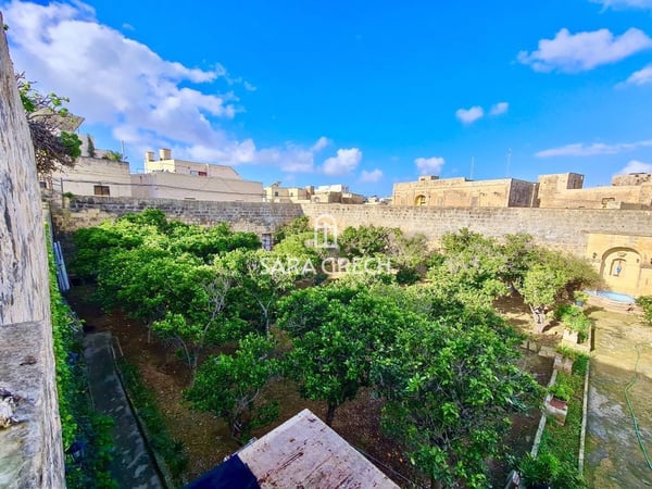 House in Iz-Zejtun - view 1