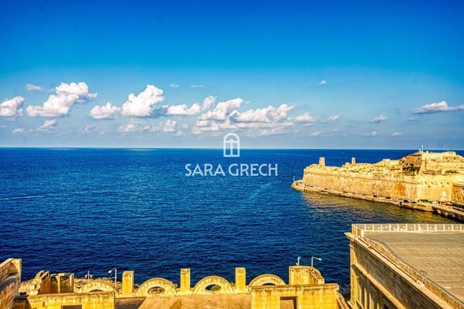 Penthouse in Valletta - view 1
