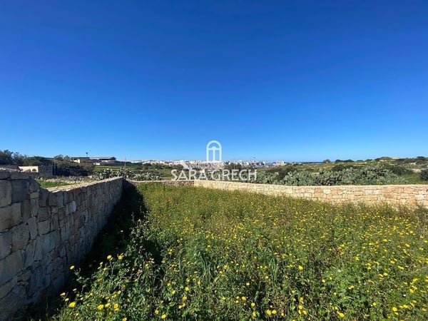 House in L-Gharb - view 1
