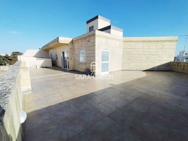 Penthouse in Is-Siggiewi - view 1