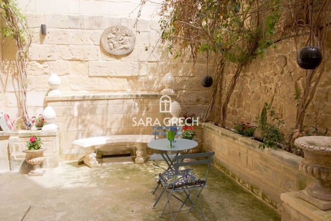 House in Tas-Sliema - view 1