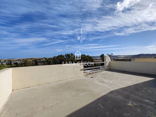 Penthouse in Saint Paul's Bay - view 1