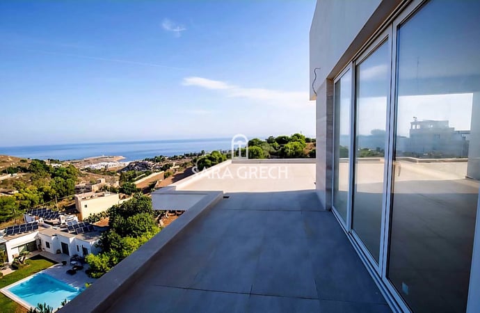 Penthouse in Hal Gharghur - view 1