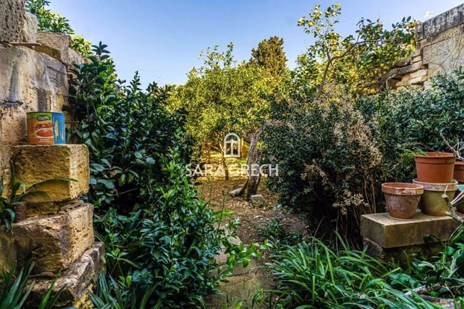 House in Qrendi - view 1