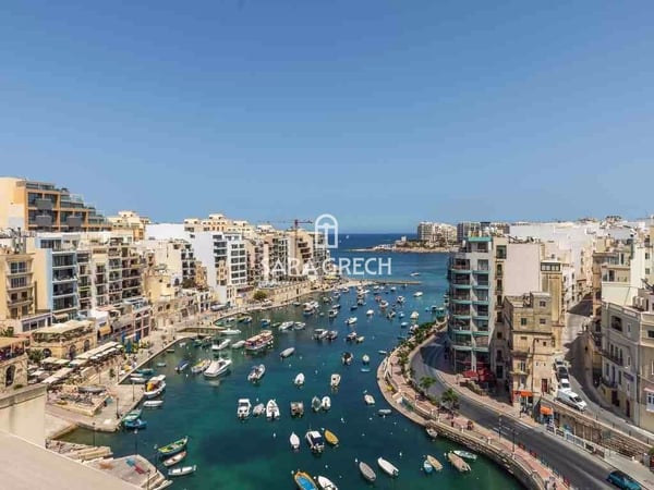 Penthouse in Saint Julian's - view 1