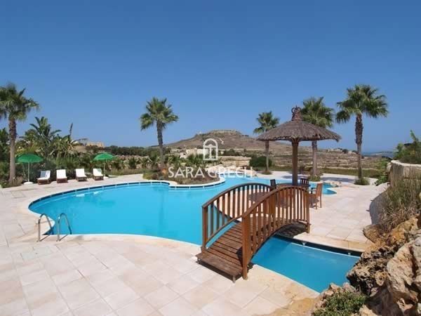 House in L-Ghasri - view 1