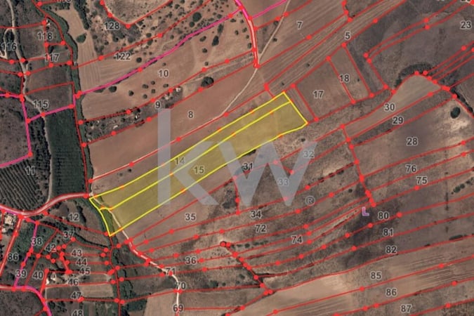 Land in Raposeira - view 1