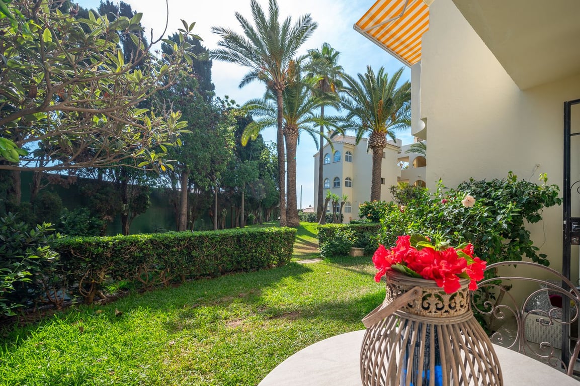 Apartment in La Cala De Mijas - Image 3
