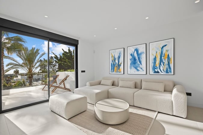 Apartment in Estepona - view 1