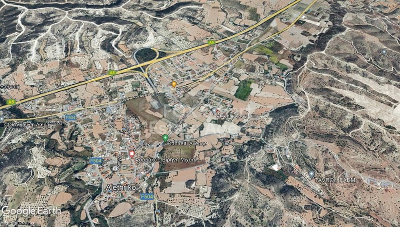 Land in Alethriko - view 1