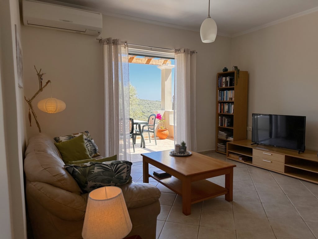 Villa in Kontalaiika - Image 5