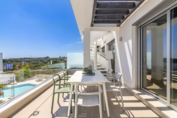 Penthouse in Estepona - view 1