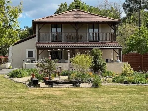 House in Riberac - view 1