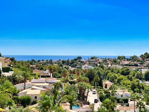 Villa in Benissa - view 1