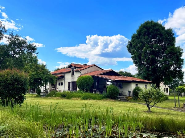 House in La Roche-Chalais - view 1