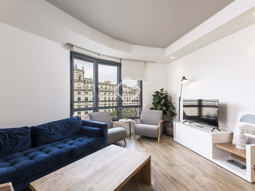 Apartment in Barcelona - Image 3