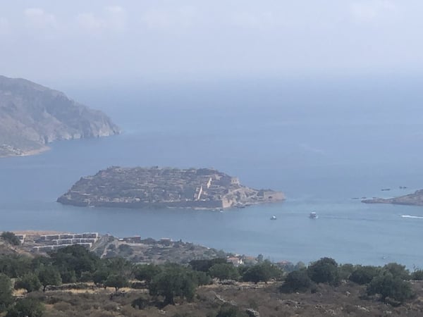 House in Agios Nikolaos - view 1