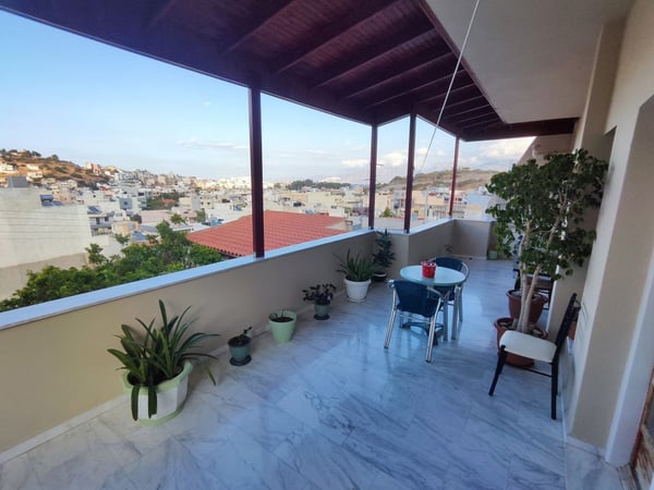 House in Agios Nikolaos - view 1