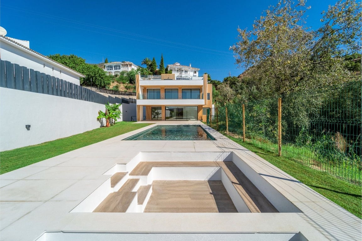 House in Benalmadena - Image 2