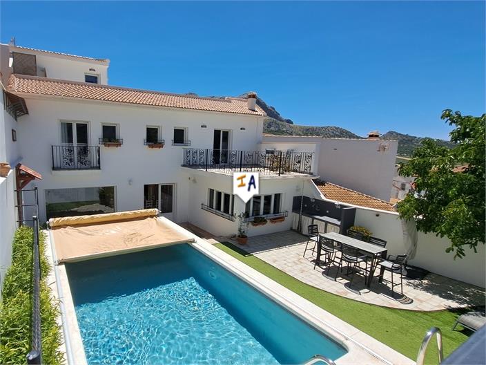 House in Alfarnatejo