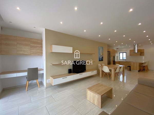 Penthouse in Gzira - view 1