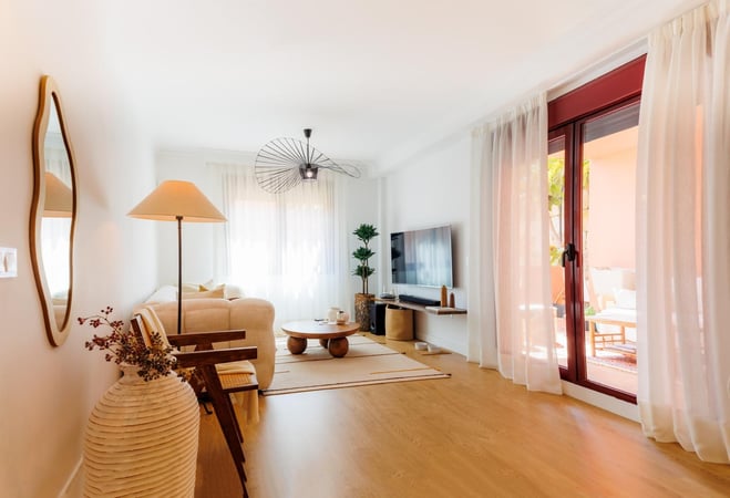 Apartment in Benahavis - view 1