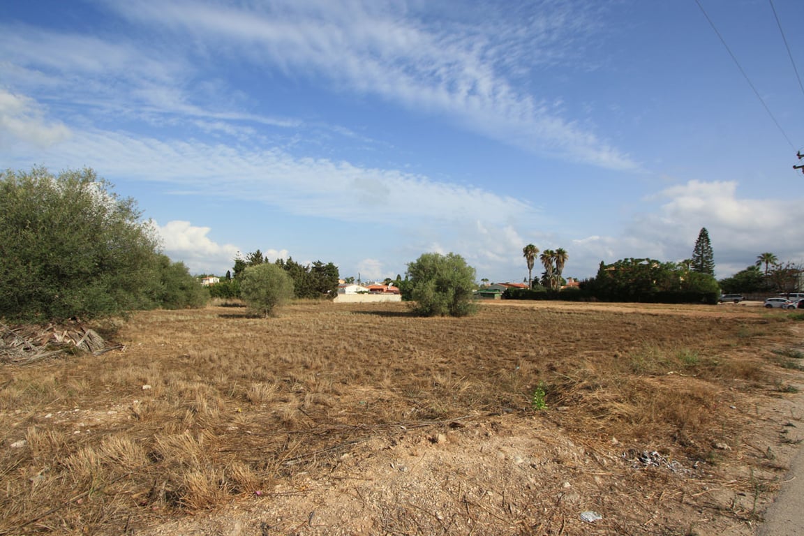 Land in Setla - Image 3