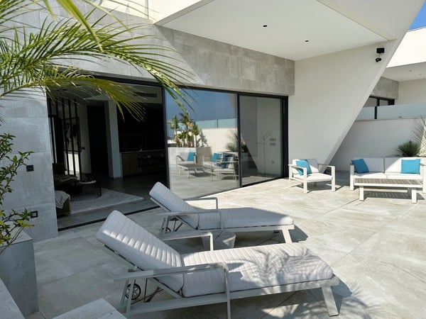 Villa in Algorfa - view 1