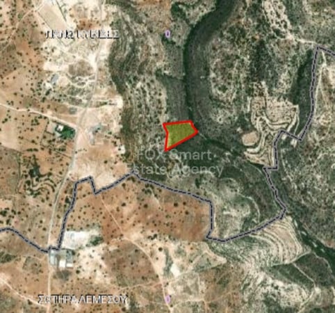 Land in Pano Kivides - view 1