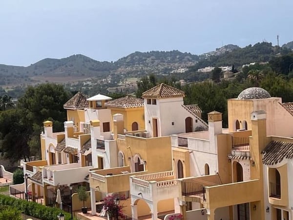 House in Jordana - view 1