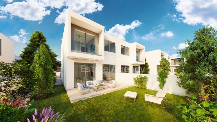House in Mandria - view 1