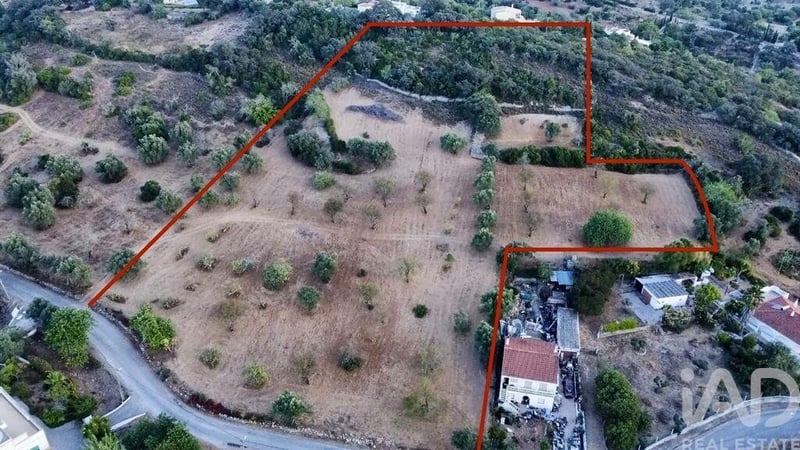 Land in Santa Barbara de Nexe - view 1